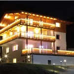 Alpenmond Halbmond *