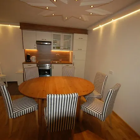 Appartement Alpenmond *
